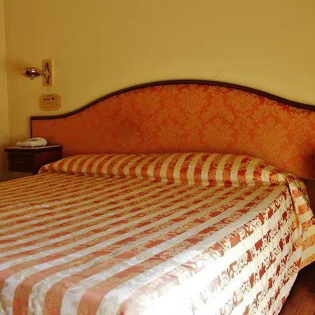 מלון Valdaso פדאסו